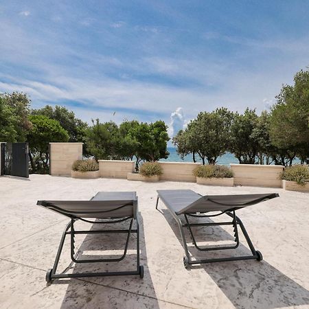 Ad Astra Punta Skala Apartment Petrcane Exterior photo